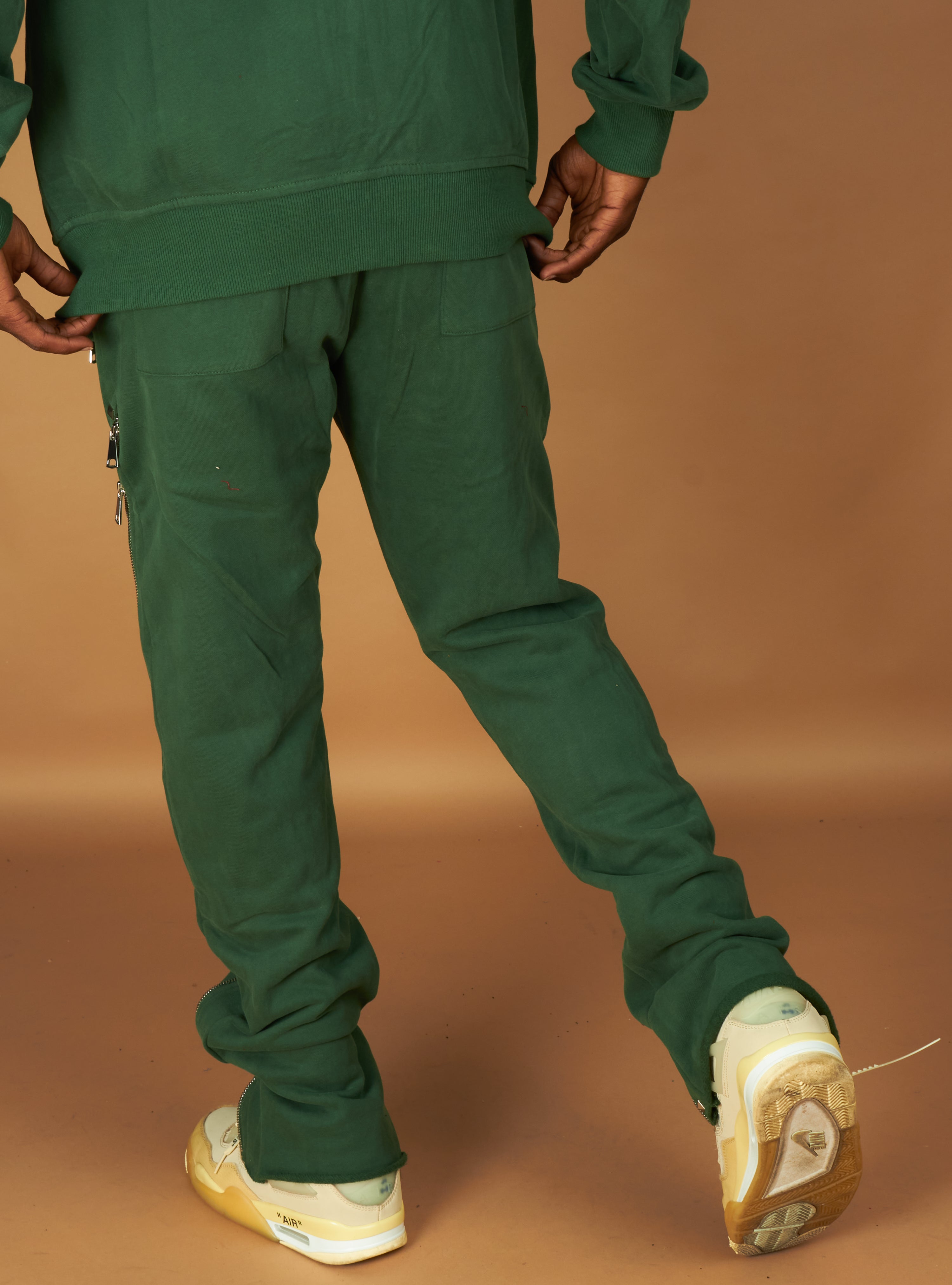Politics Sweatsuit - Rivet - Olive - 718/728