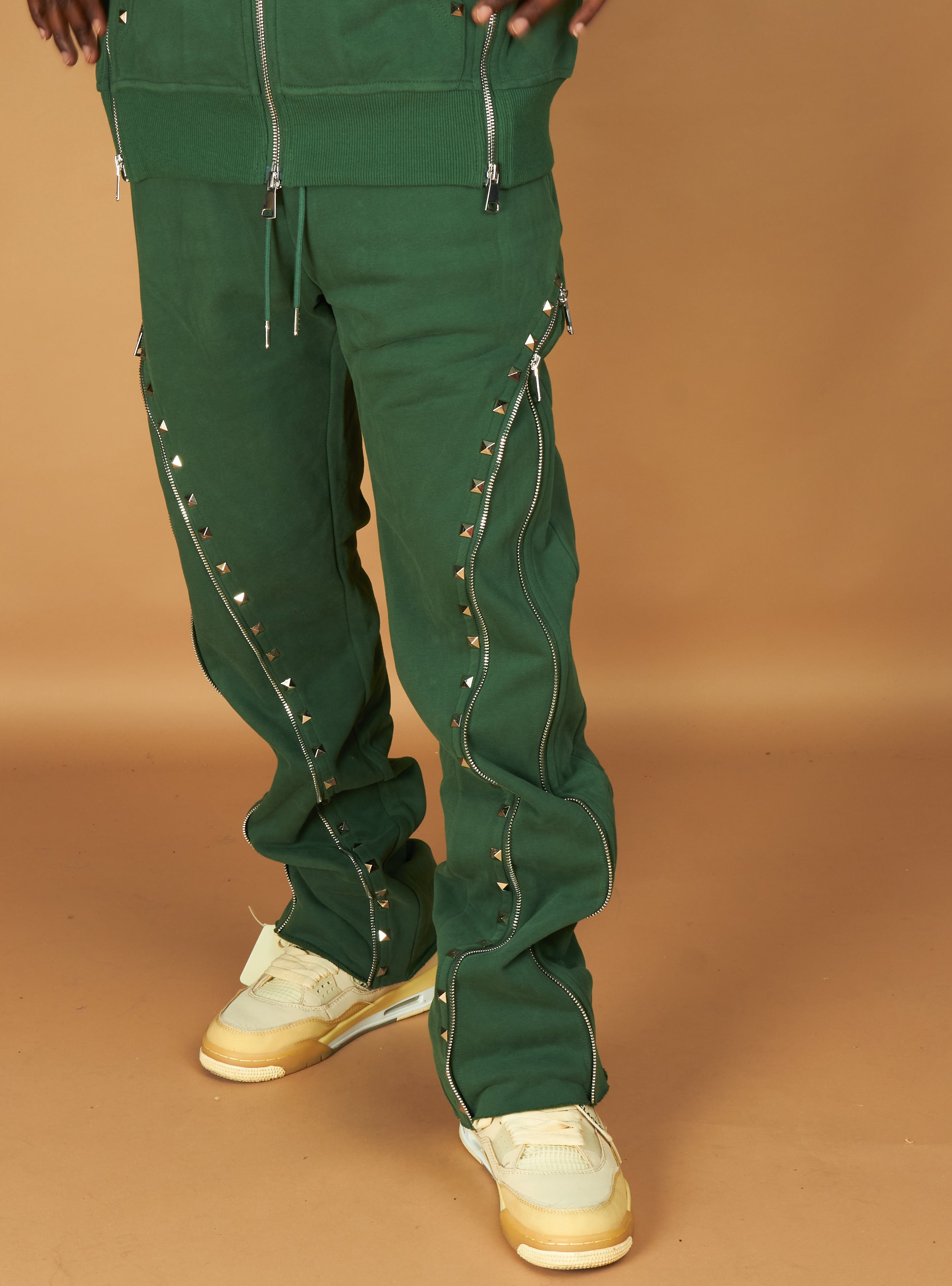 Politics Sweatsuit - Rivet - Olive - 718/728