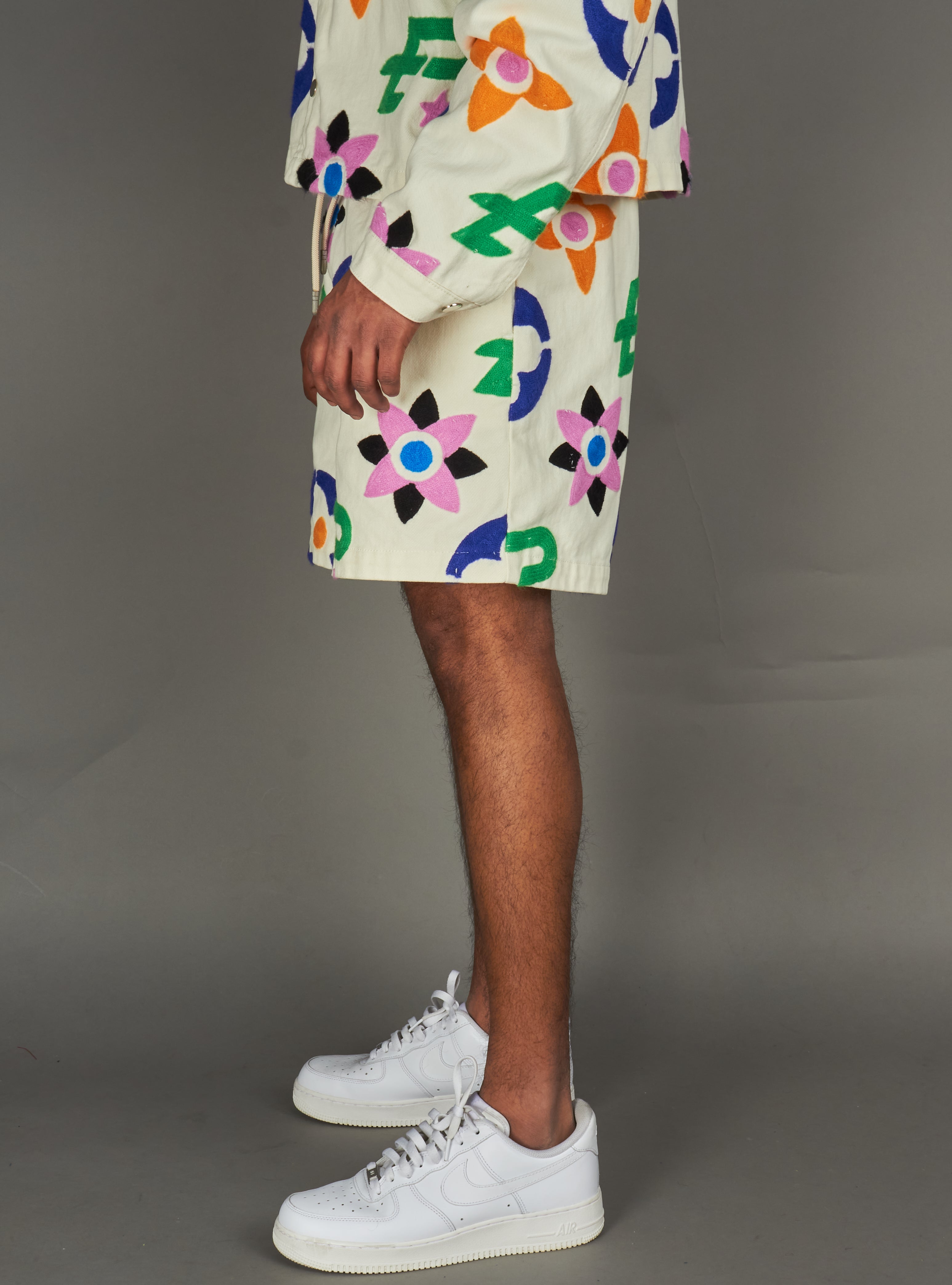 Politics Shorts - Russt - Cream Wash - 111