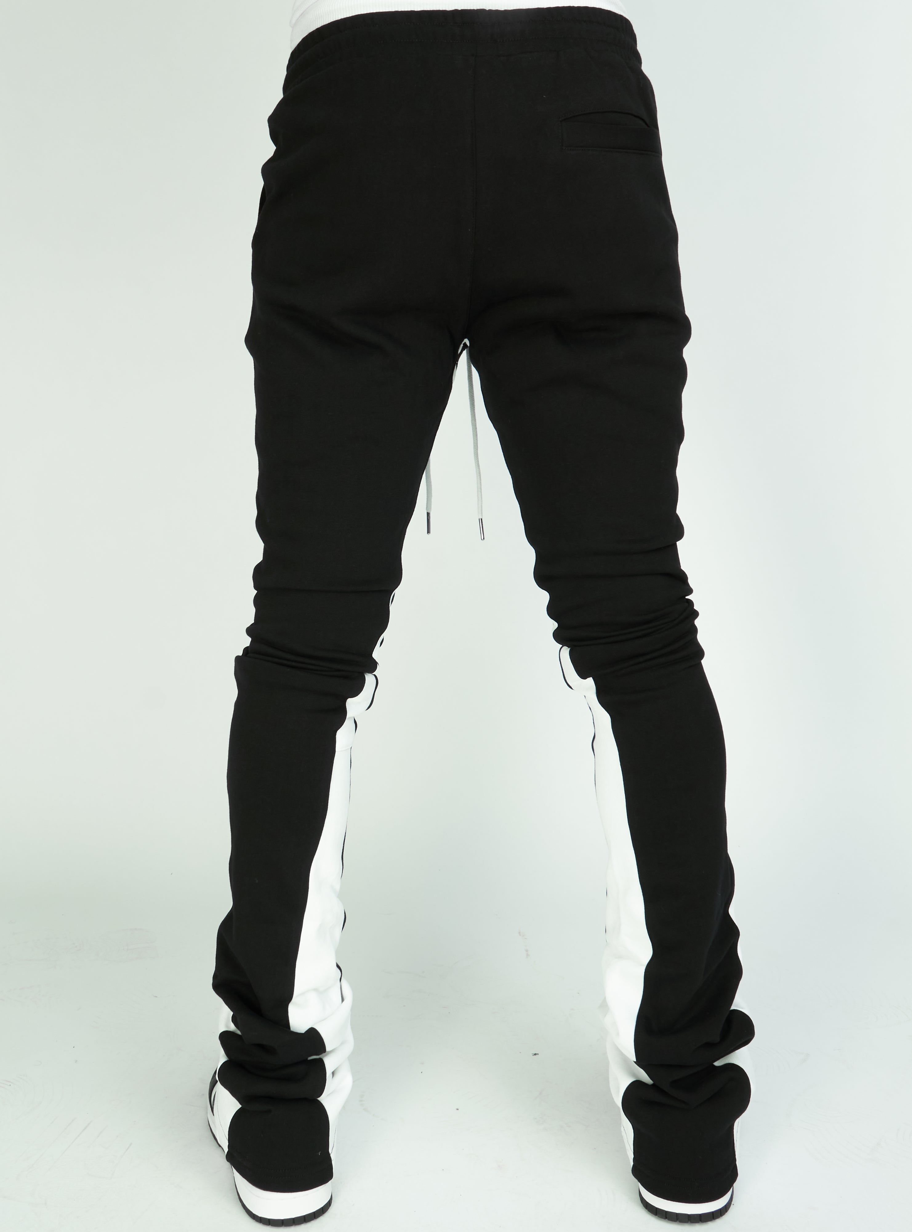 Politics Sweatpants - Super Stacked Sweatpants - Black And White - Foster703