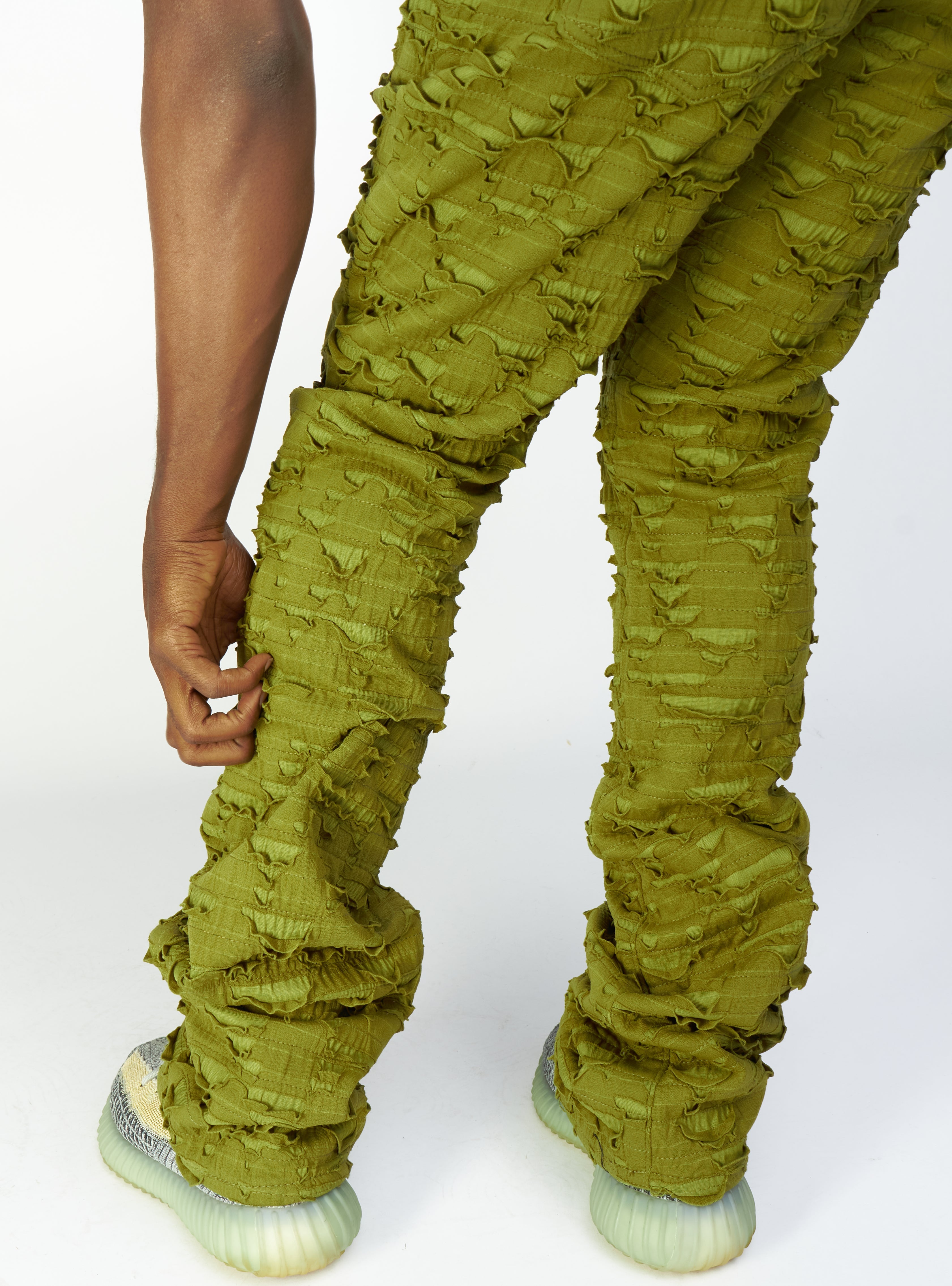 Politics Jeans - Lucas - Olive - Shredded Stacked Flare - 502