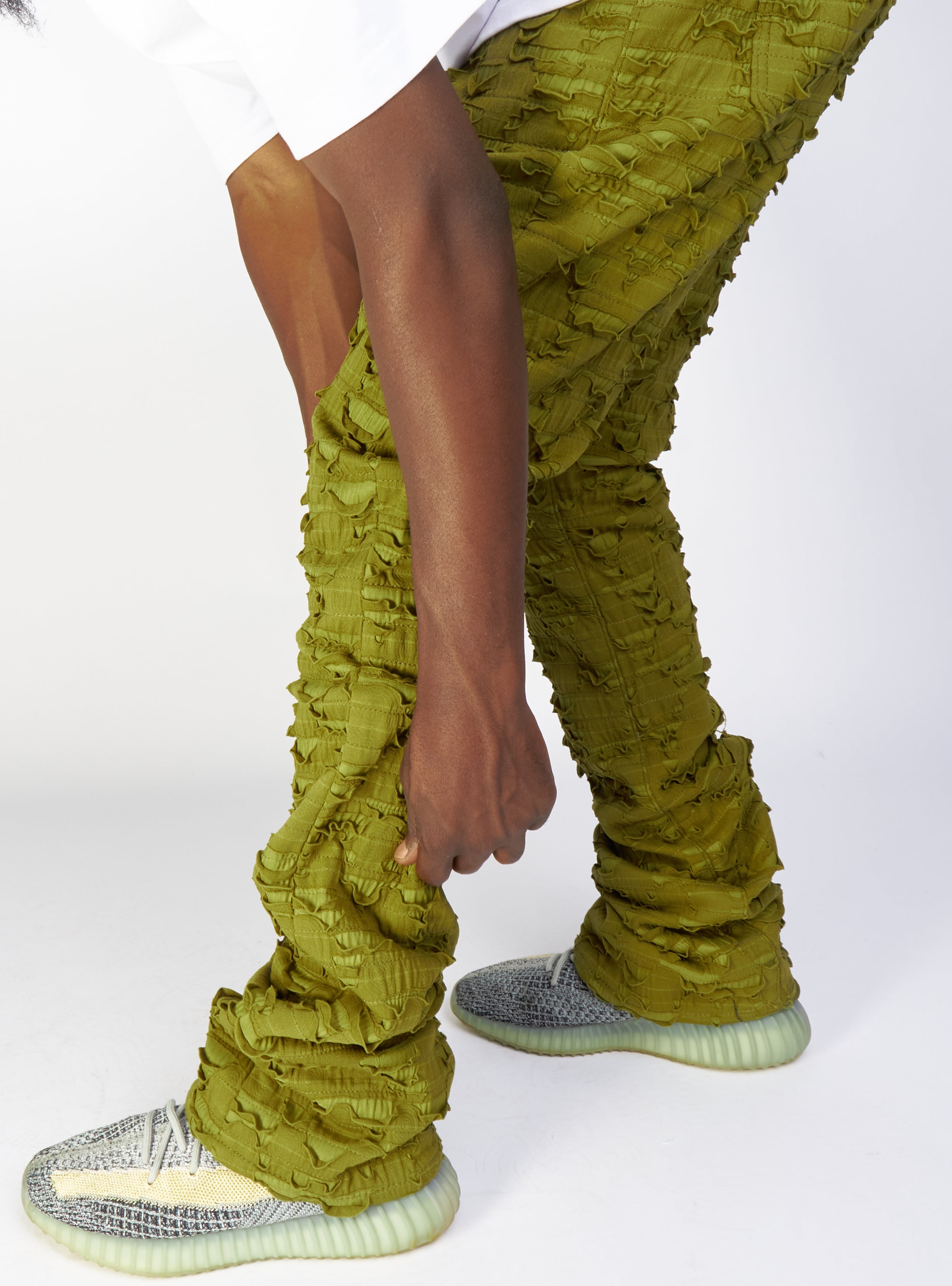 Politics Jeans - Lucas - Olive - Shredded Stacked Flare - 502