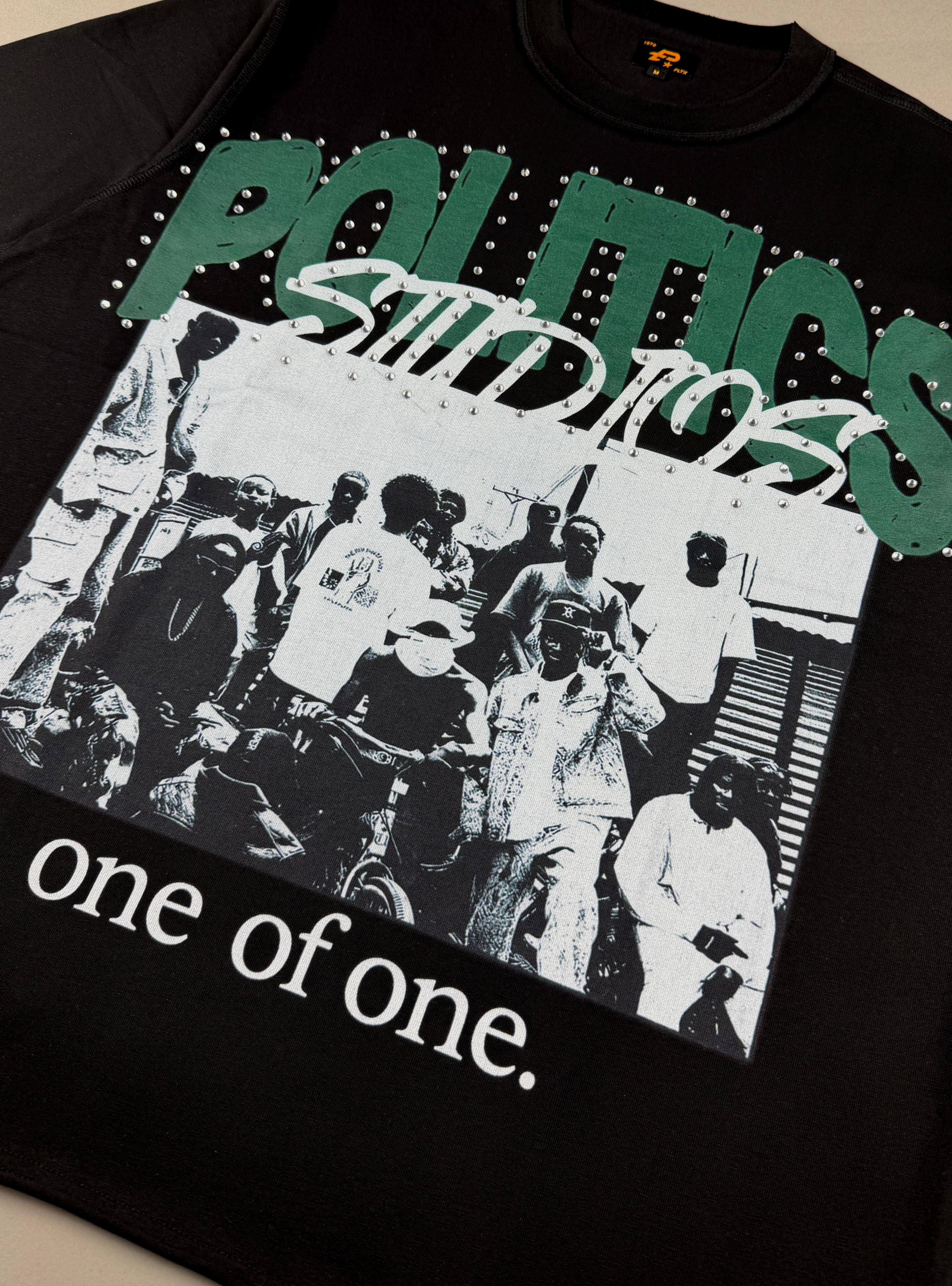 Politics T-Shirt - Mono - Black - 8
