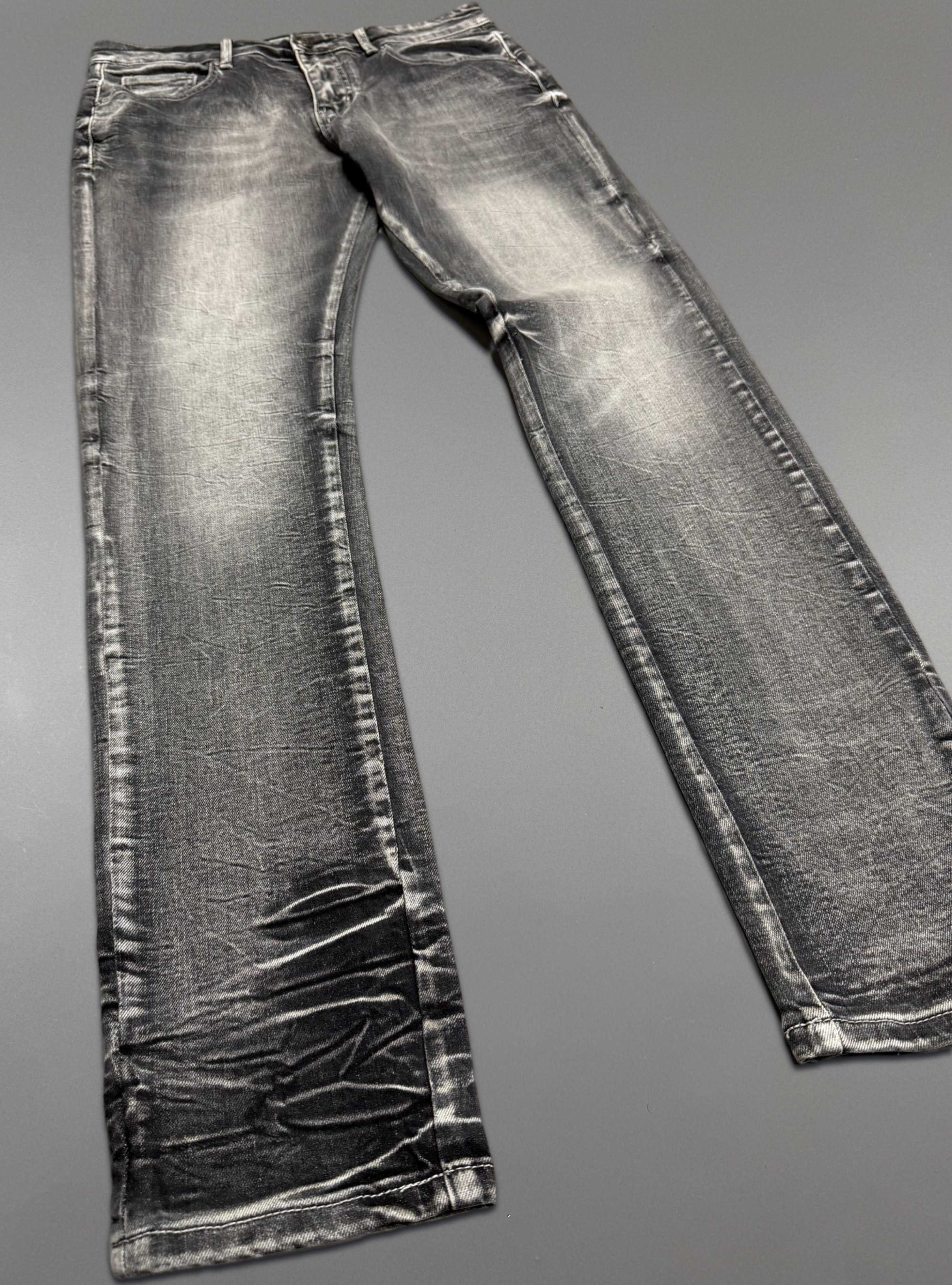 Politics Skinny Jeans — Grey Wash